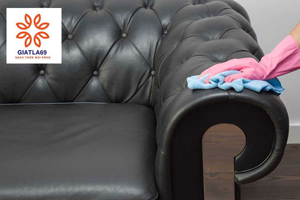 Cách tự giặt sofa